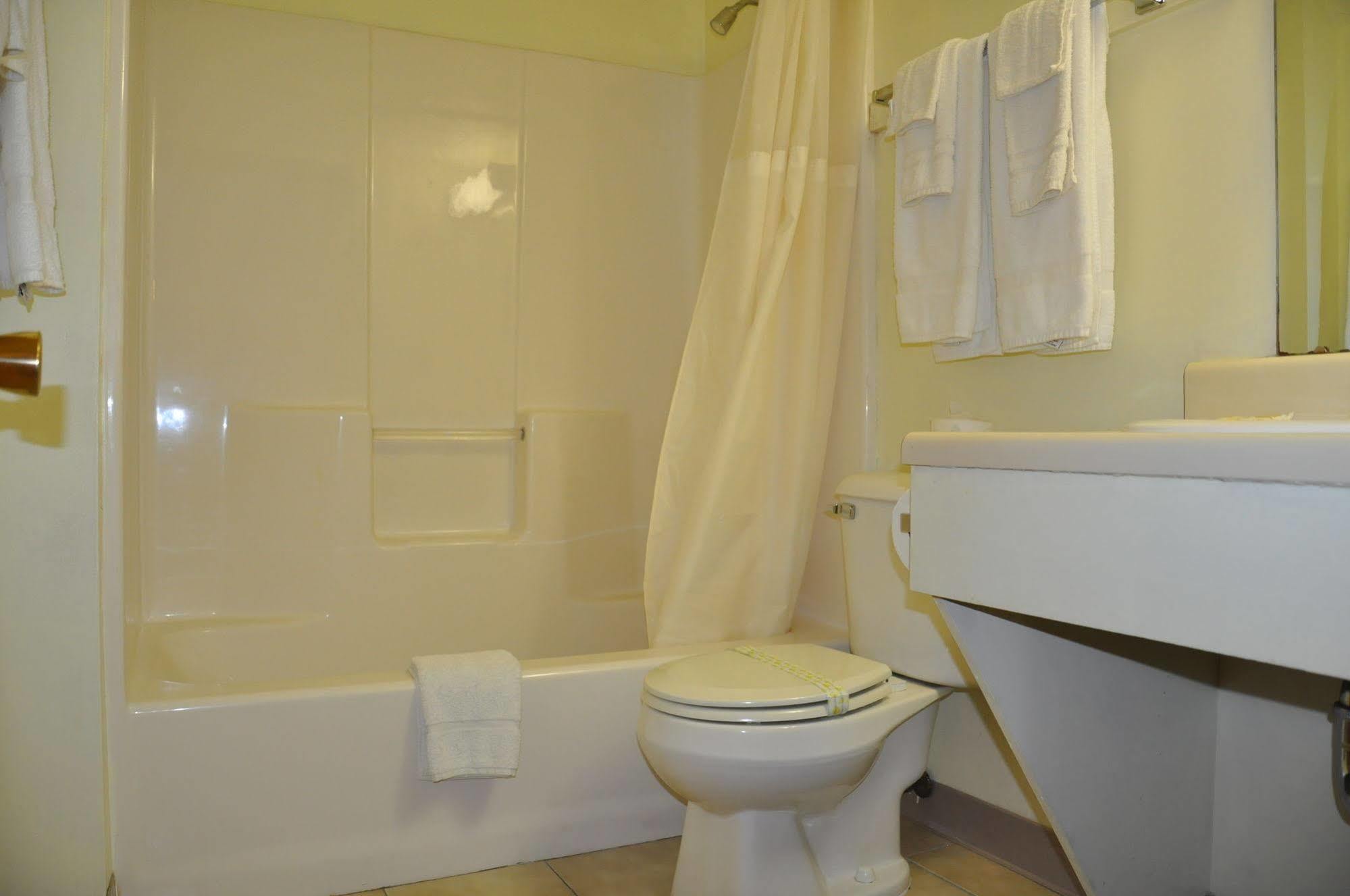 Quality Lodge Сандаски Экстерьер фото